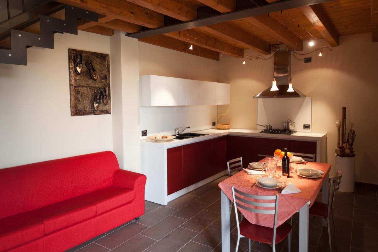 La Casa Del Nonno Apart otel Monzambano Dış mekan fotoğraf